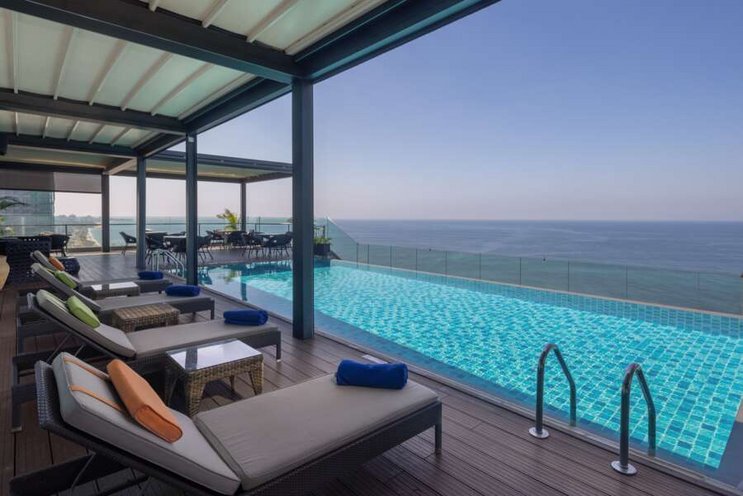 Radisson Hotel Colombo – Colombo