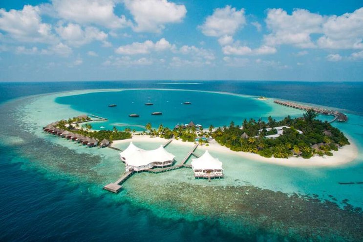 Safari Island Resort & Spa